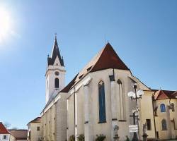 Augustiniánský klášter s kostelem